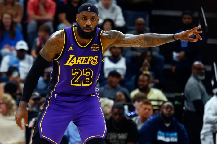 NBA-詹姆斯回忆2007年骑士：一人扛起球队的传奇之旅